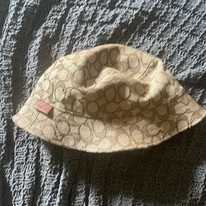 Coach bucket hat